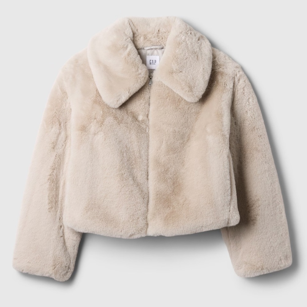 NWT 100% Recycled Gap Relaxed Faux-Fur Jacket